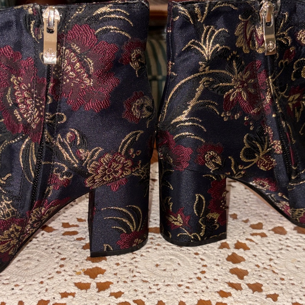 Womens shoes Antonio MELANI Black|dark navy Gold Floral Ankle Boots#baddie#glam - Picture 5 of 7